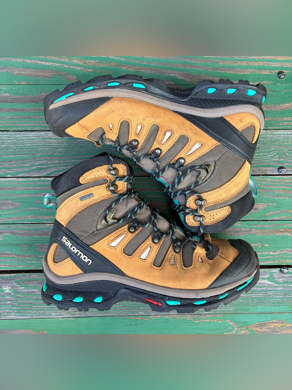Salomon Quest 4D Chassis Womens Sz 9 Mountaineering Trail Hiking Boots Shoes